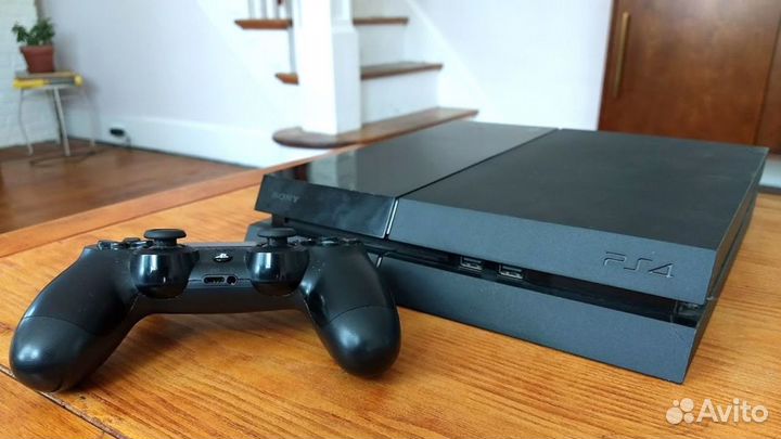 PlayStation 4 Pro 1TB + игра Fifa 21