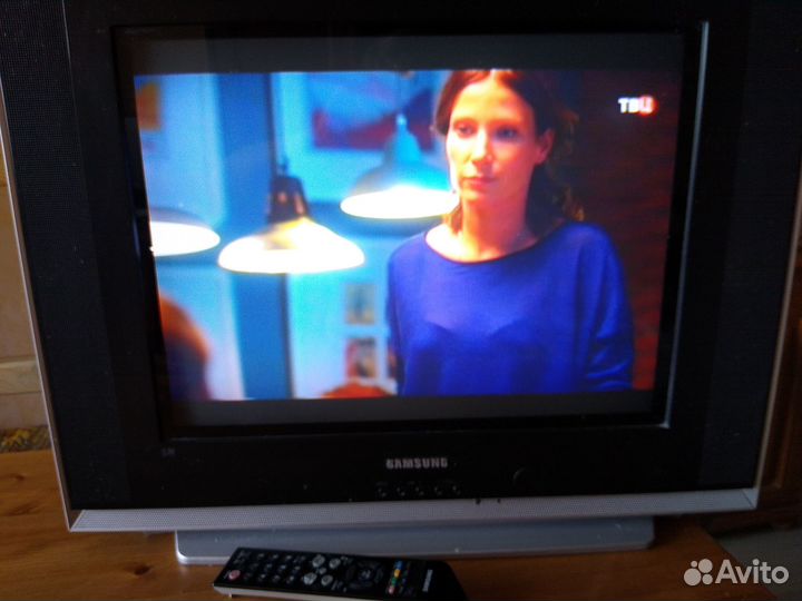 Телевизор бу Samsung