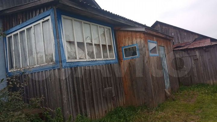 Дом 50 м² на участке 5 сот.