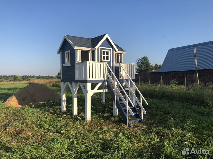 Детский деревянный домик для дачи