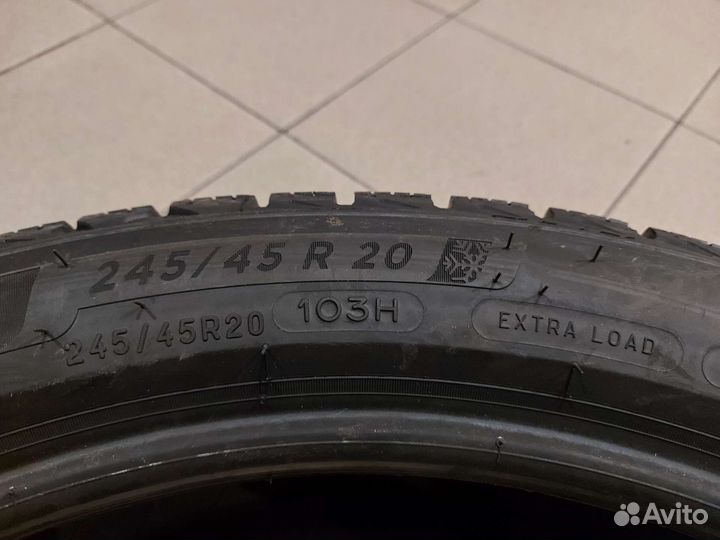 Michelin X-Ice Snow SUV 245/45 R20 103H
