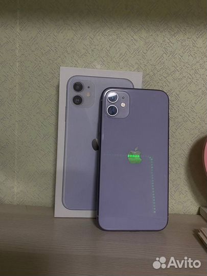 iPhone 11, 64 ГБ