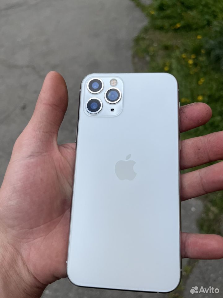 iPhone 11 Pro, 64 ГБ