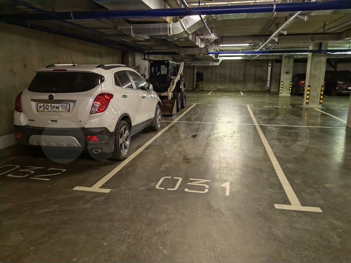 Машиноместо, 14 м²