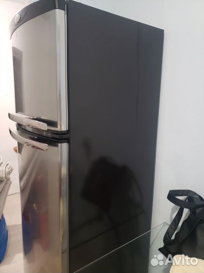 Холодильник whirlpool Tropical