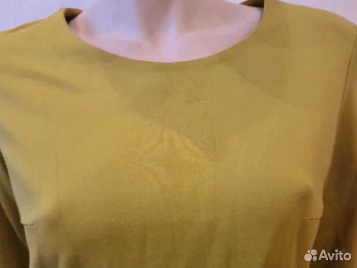 Фисташкого цвета блуза Balunova