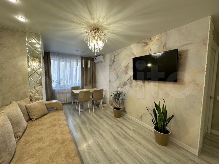 3-к. квартира, 73 м², 5/5 эт.