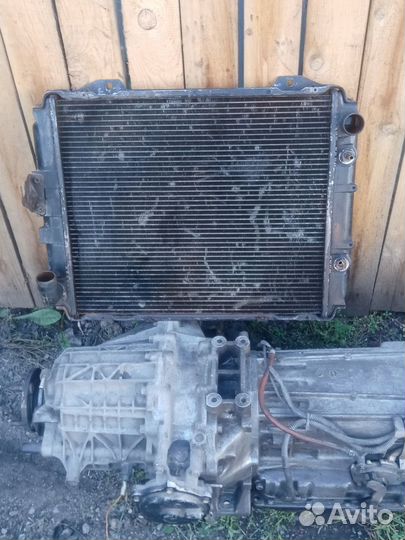 Радиатор на Nissan Largo AT. 4вд