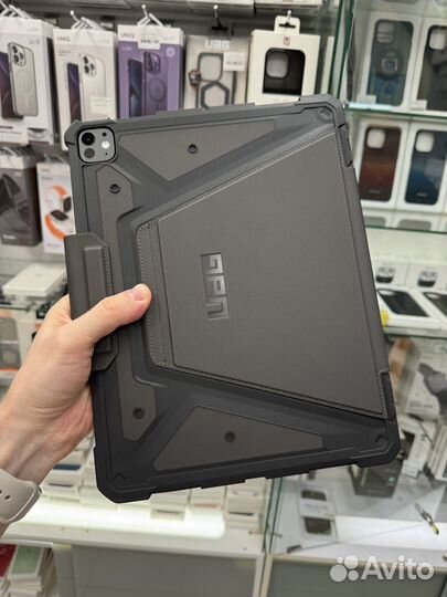 Чехол UAG на iPad pro 13 2024 m4