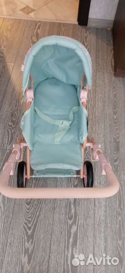 Кукольная коляска для куклы