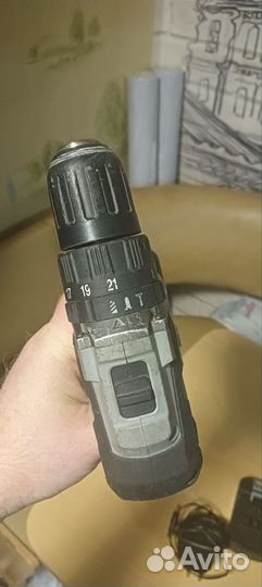 Аккумуляторная дрель шуруповерт интерскол