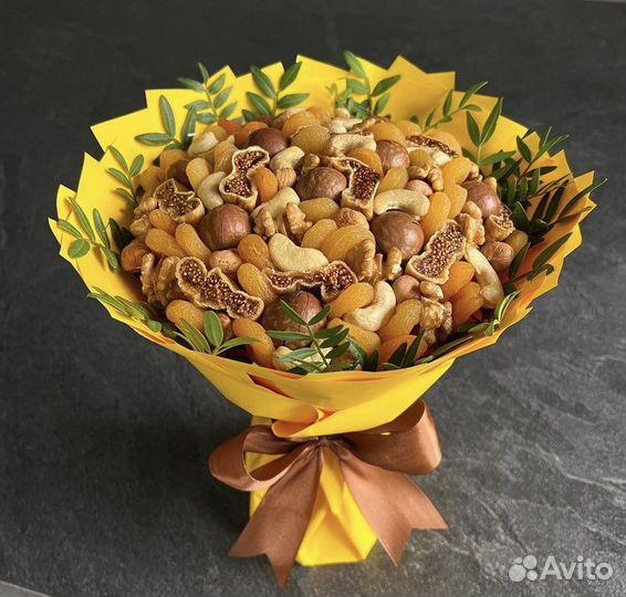 Букет из сухофруктов