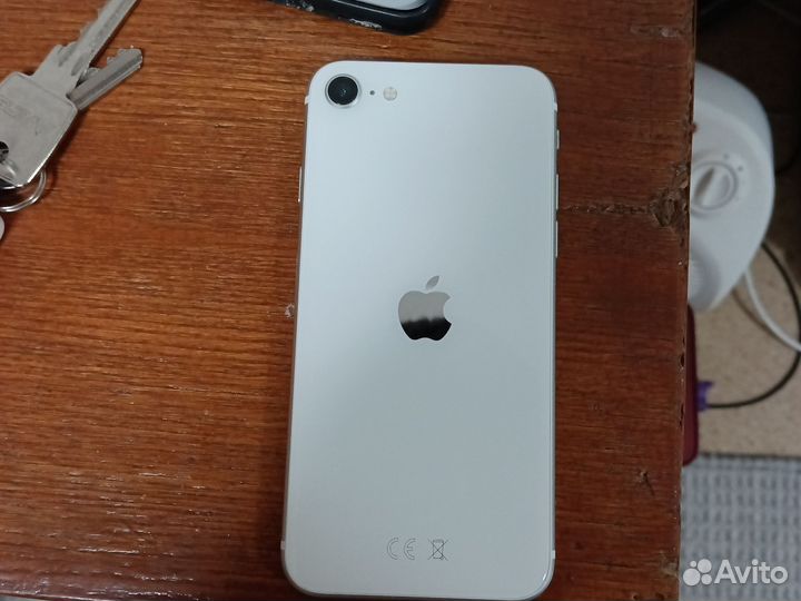 iPhone SE (2020), 64 ГБ