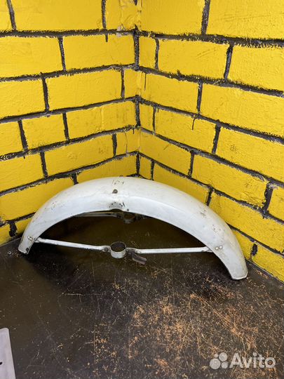 Переднее Крыло ява 634