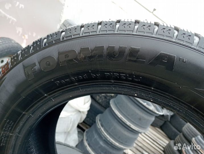 Pirelli Formula Ice 205/60 R16 96T