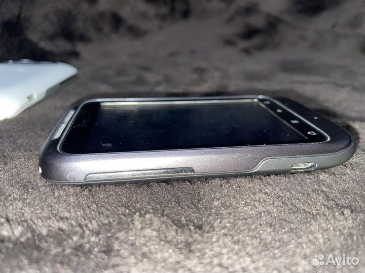 HTC Wildfire S, 512 МБ