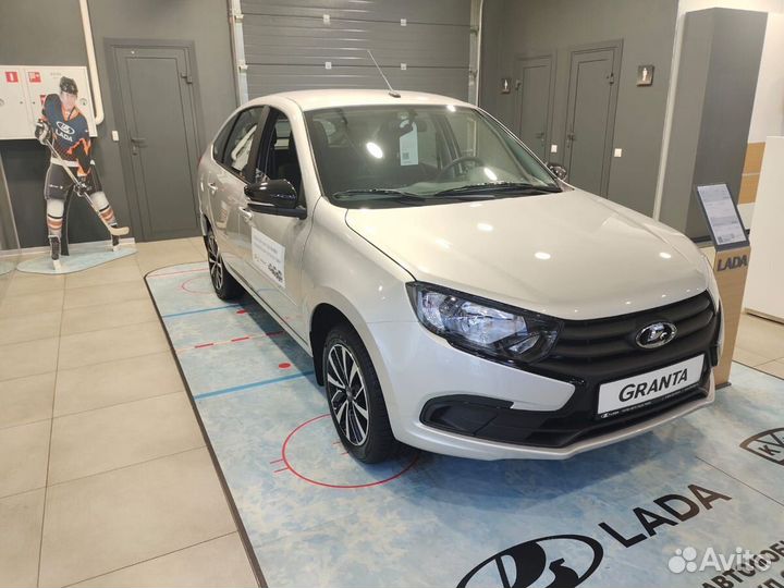 LADA Granta 1.6 AT, 2024