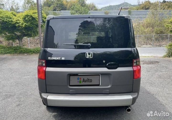 В разборе Honda Element 2004