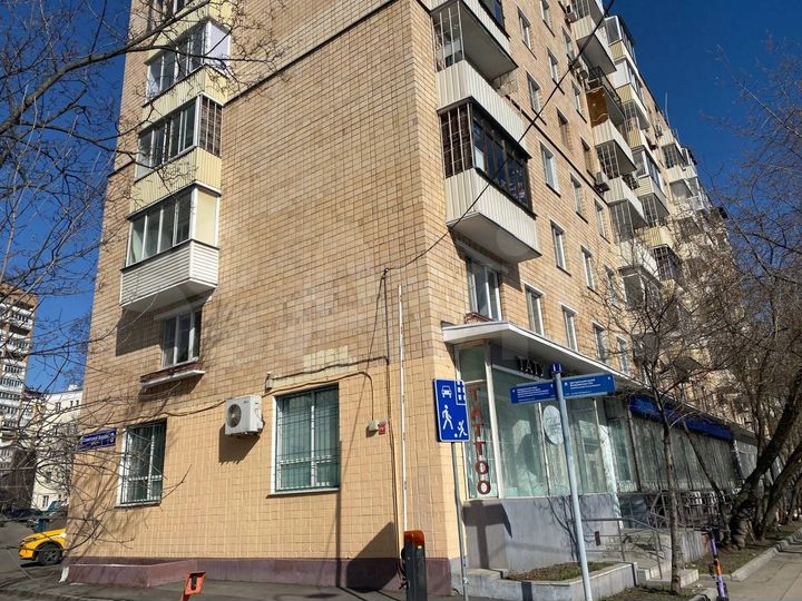 Торгово-Офисное Помещение, 266.1 м²