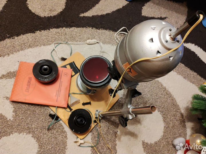 Фотоувеличитель юность