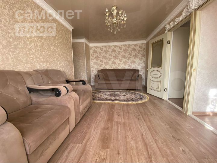 4-к. квартира, 60 м², 2/5 эт.