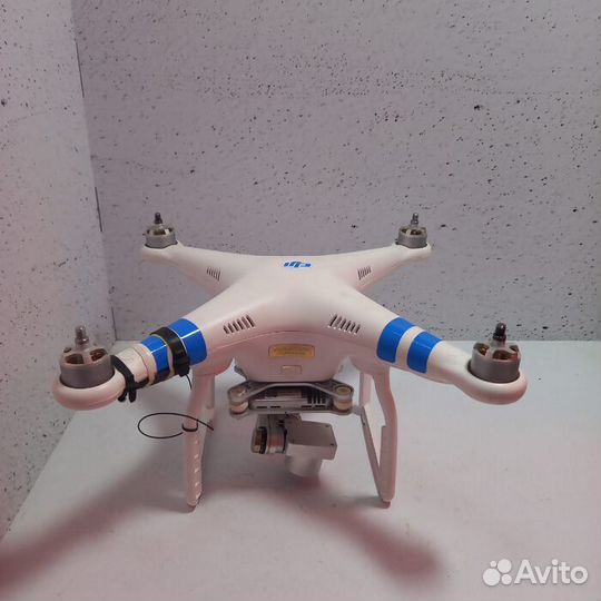 Квадрокоптер DJI Phantom 3 Professional