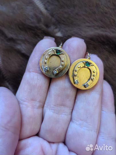 Золотые серьги с изумрудами 19 век 585