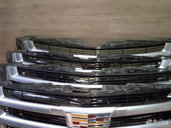 Решетка радиатора Cadillac Escalade 4