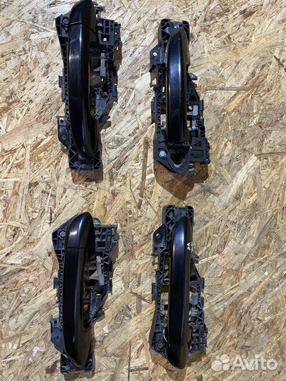 Ручка двери наружная VW Passat B6 B7 05-15