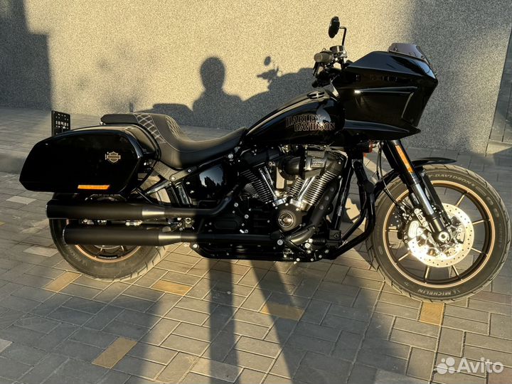 Harley-Davidson Low Rider ST