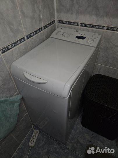 Стиральная машина с вертикальной загрузкой