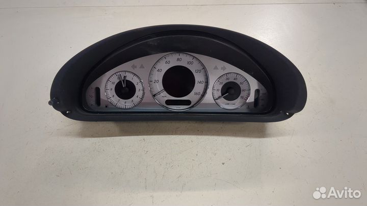 Щиток приборов Mercedes CLK W209, 2008