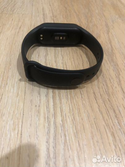 Смарт-браслет Xiaomi Mi SMART Band 7