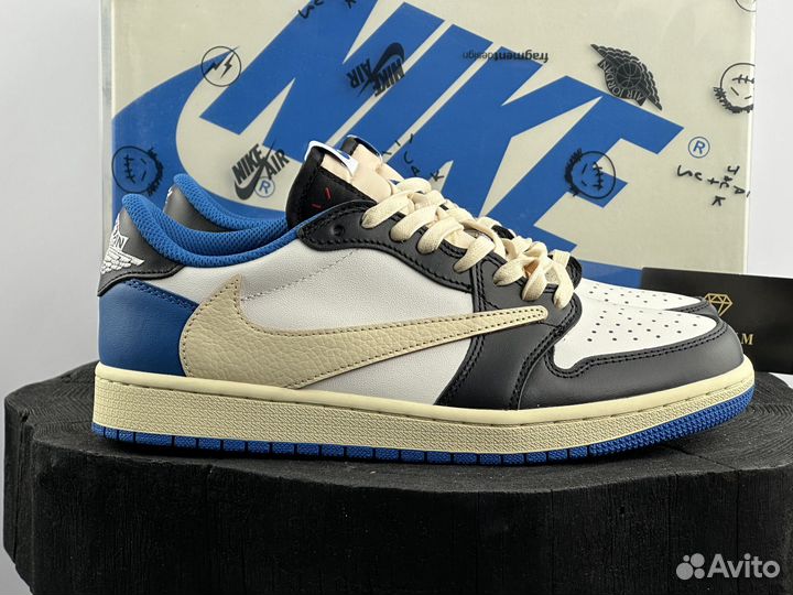 Nike Air Jordan 1 Low Travis Scott fragment