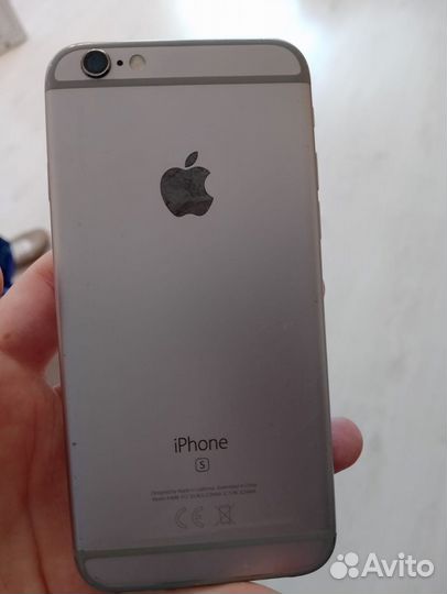 iPhone 6S, 64 ГБ