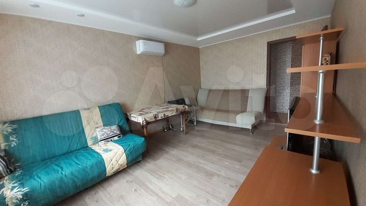 2-к. квартира, 52 м², 3/5 эт.