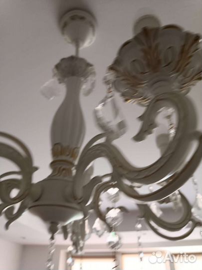 Люстра потолочная