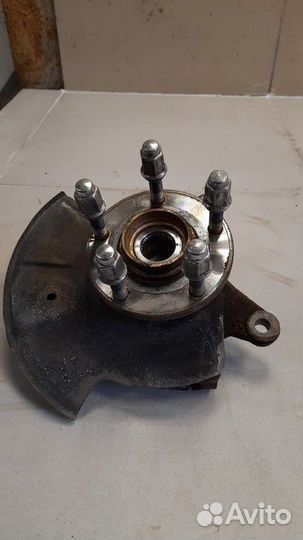 Кулак поворотный передний правый Ford Edge