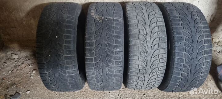 Pirelli Winter Carving Edge 235/55 R17