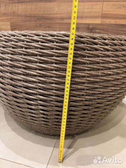 Кашпо из ротанга