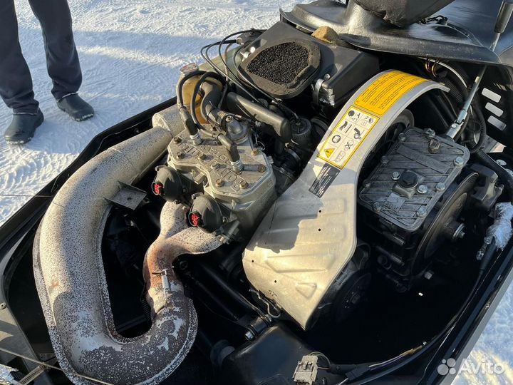 Снегоход Ski-doo Skandic 600