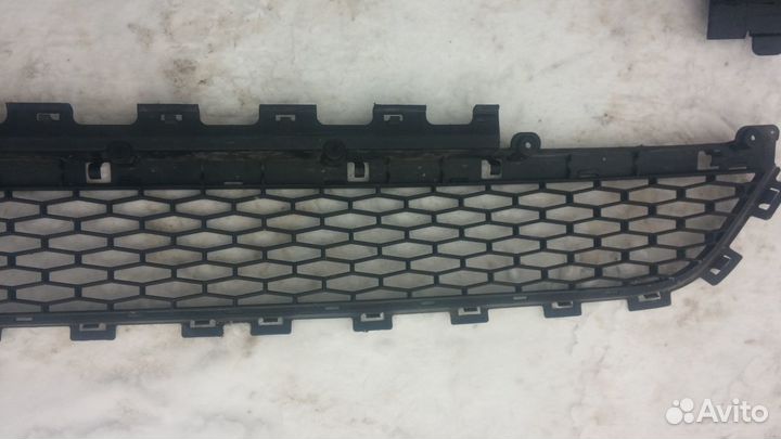Land Rover Discovery Sport L550 решетка бампера