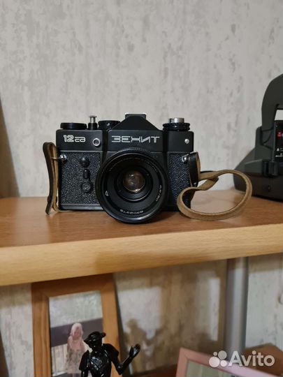 Пленочный фотоаппарат зенит 12сд
