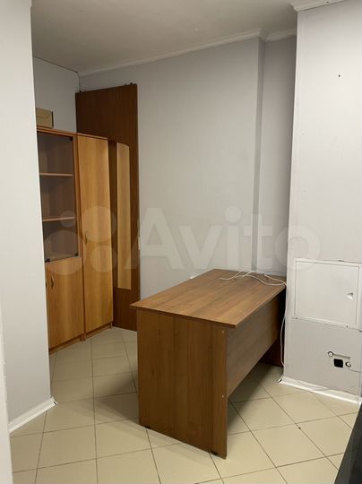 Офис, 40 м²/ торговое помещение
