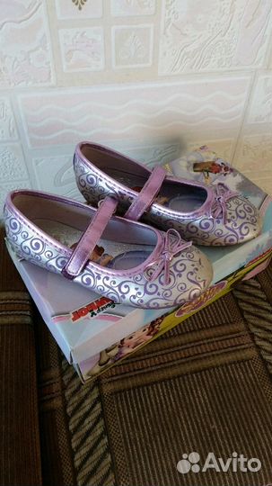 Платье и туфли