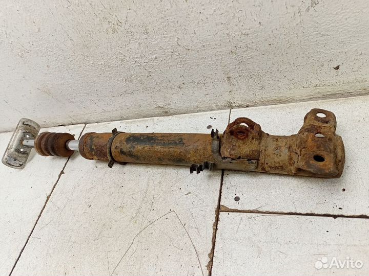 Амортизатор передний