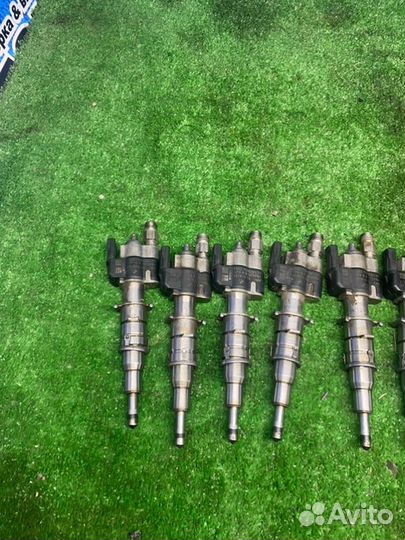 Форсунка топливная Bmw 7 F01 F02 N63 2010