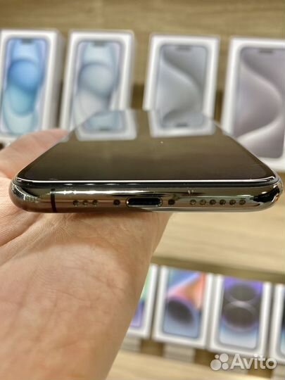 iPhone 11 Pro, 256 ГБ