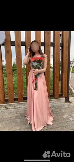 Вечернее платье