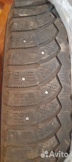 Bridgestone Blizzak Spike-01 165/65 R15